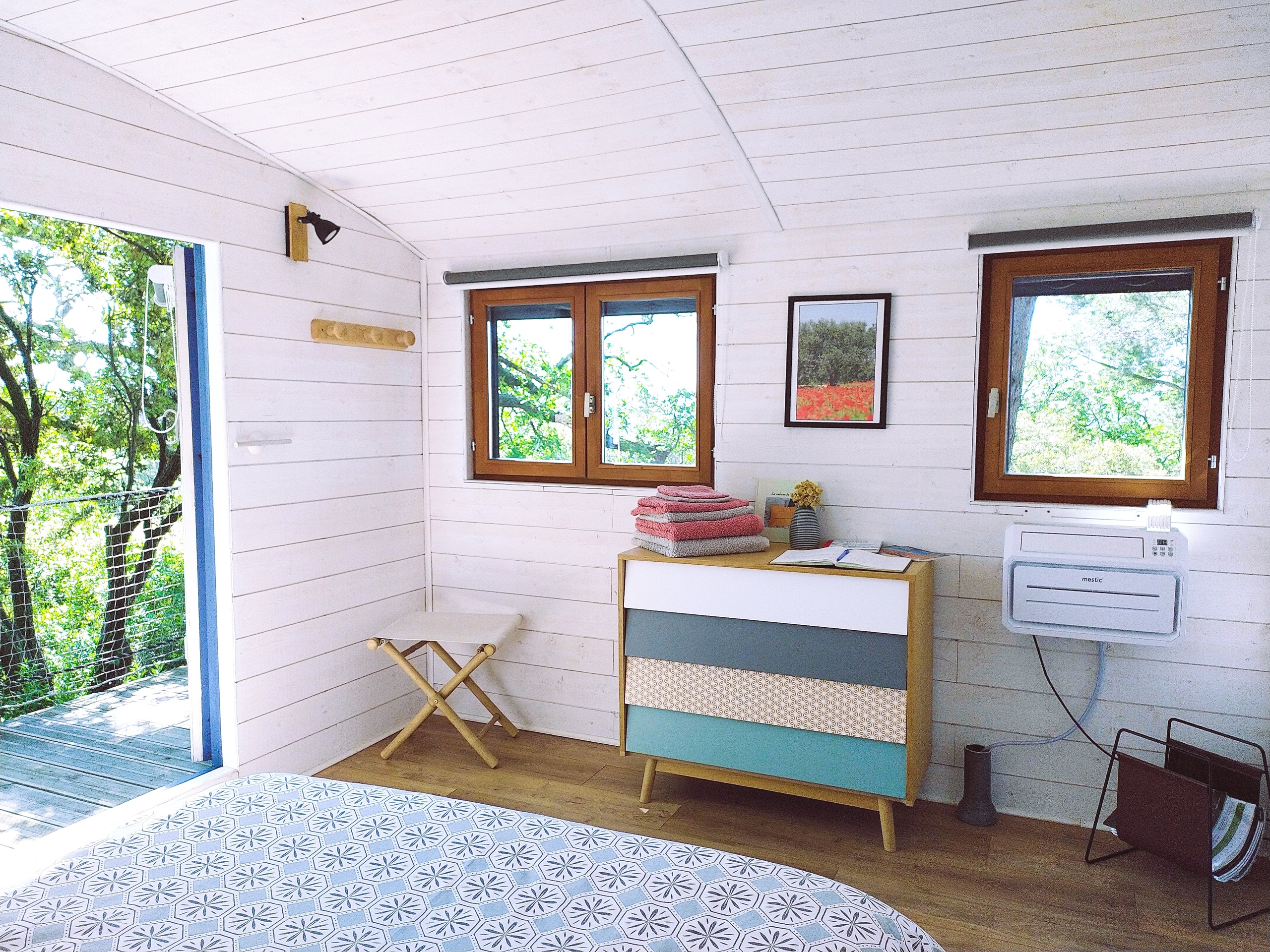 Chambre climatisée, lumineuse avec vue sur la nature